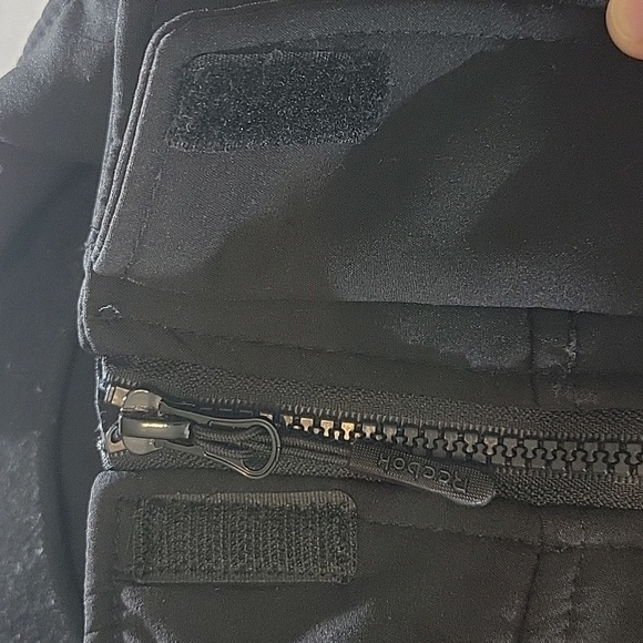 Reebok Jacket Kids Size Medium Black - Picture 8 of 11